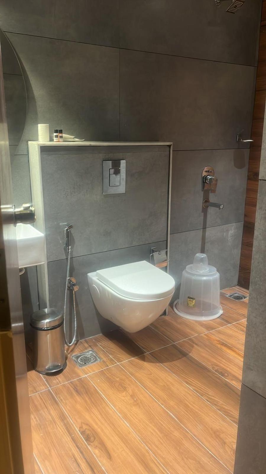 The Continental Inn & Suites Mysore Ngoại thất bức ảnh