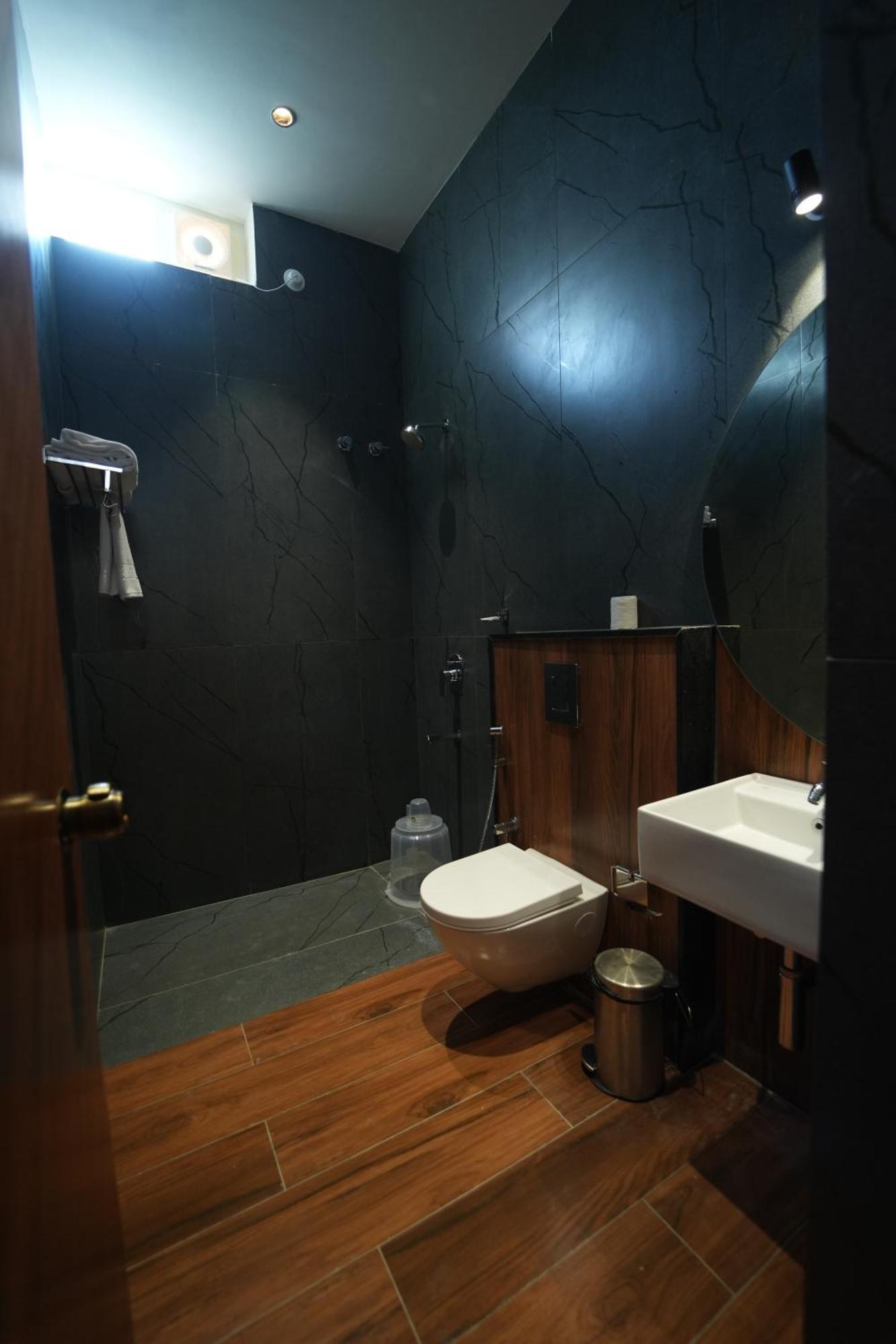 The Continental Inn & Suites Mysore Ngoại thất bức ảnh